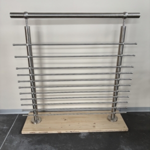 Garde-corps inox et 11 tubes
